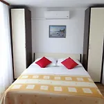 Sanja Appartement *