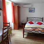 Sanja Appartement *