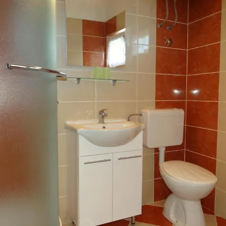 Sanja Apartment *